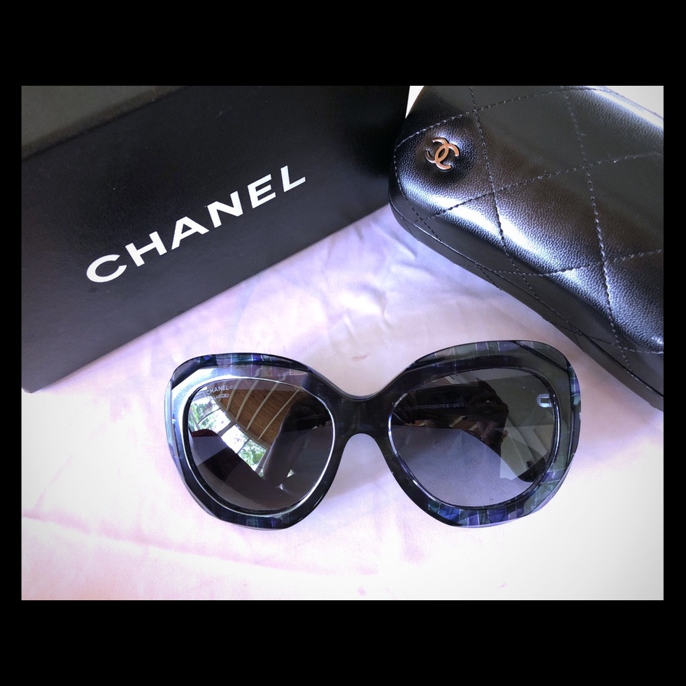 CHANEL polarized blue multi colored sunglasses 🕶